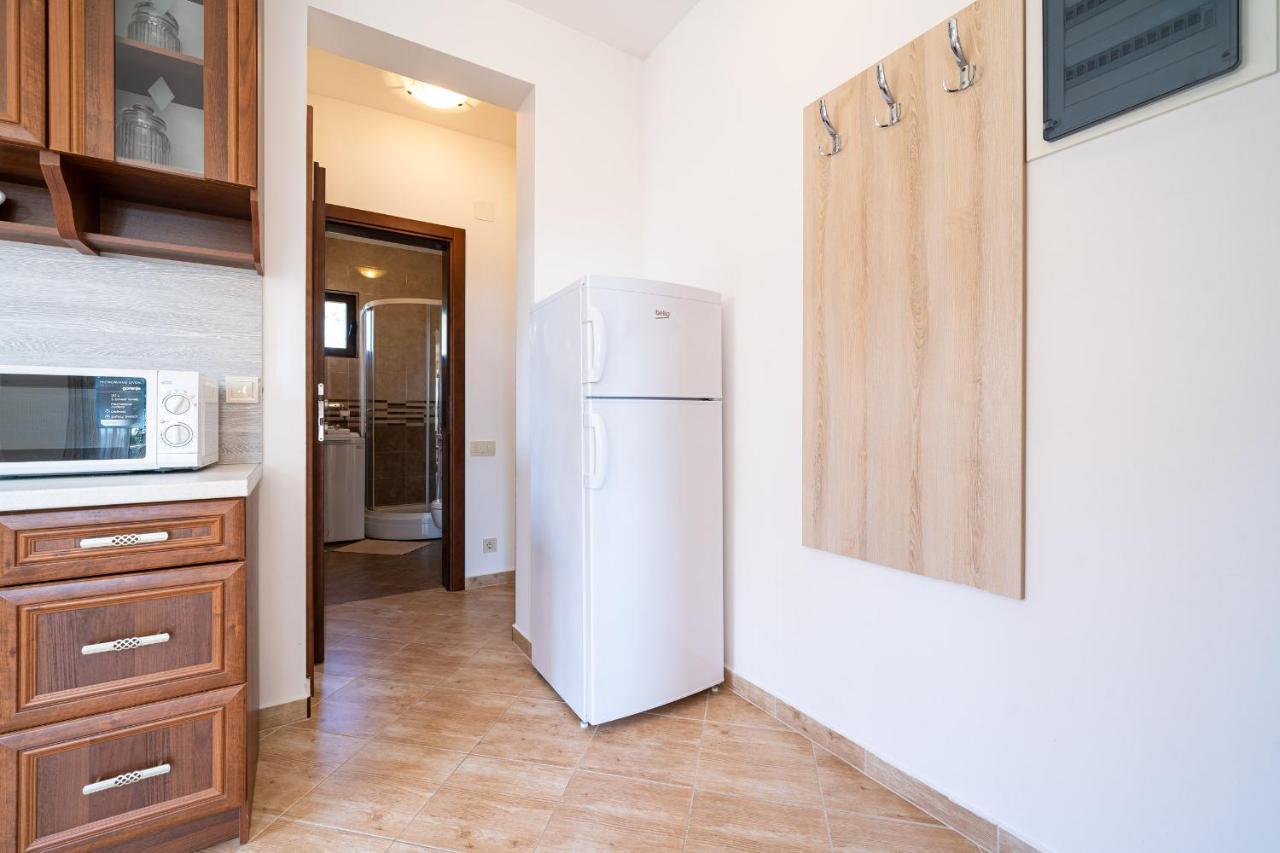 Apartments Svetlana Тиват Экстерьер фото
